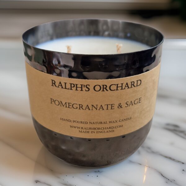 2 wick black pom sage 10 1711553718139 scaled